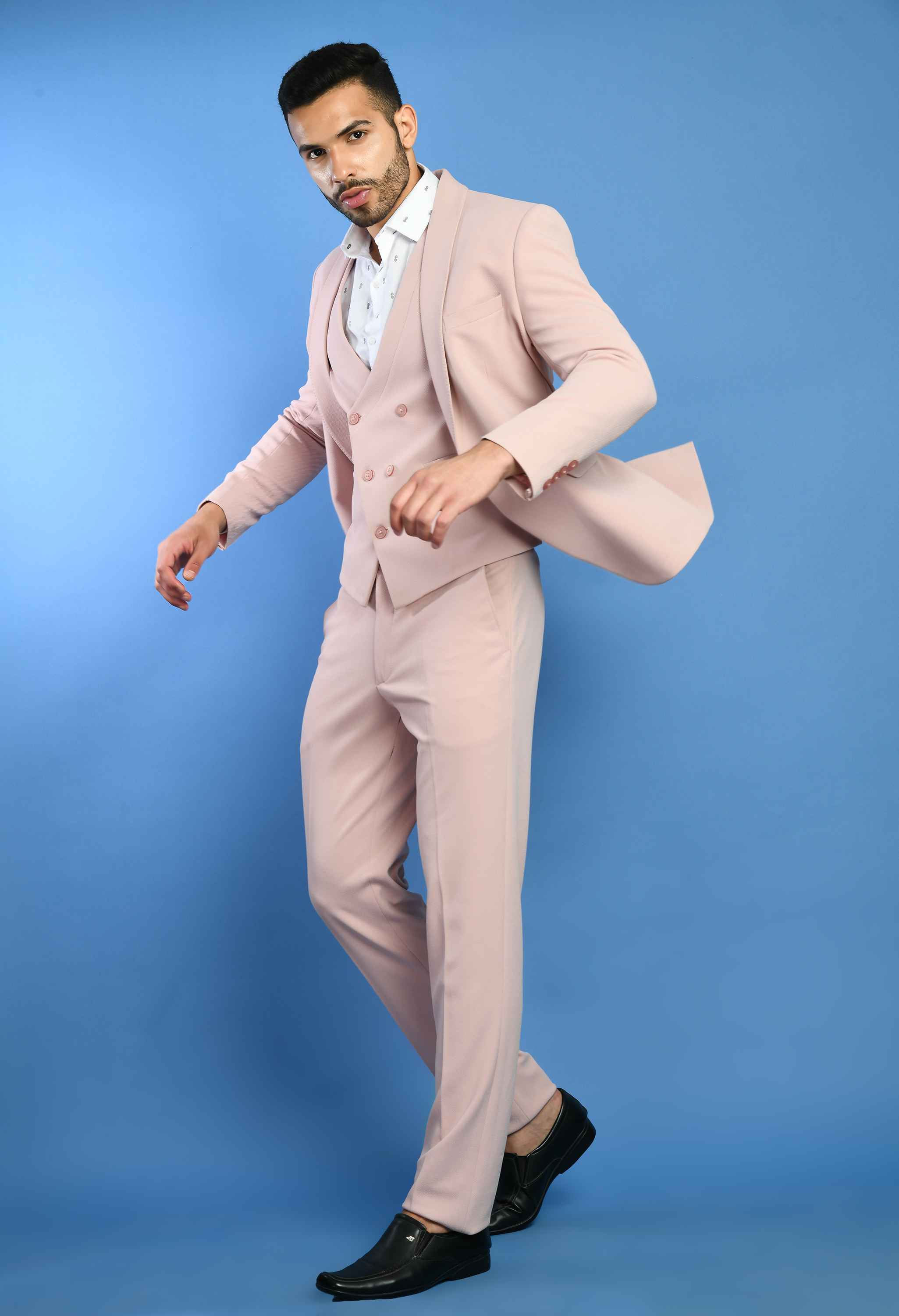 Pink Solid Knitted Smart Fit Suit - SQUIREHOOD