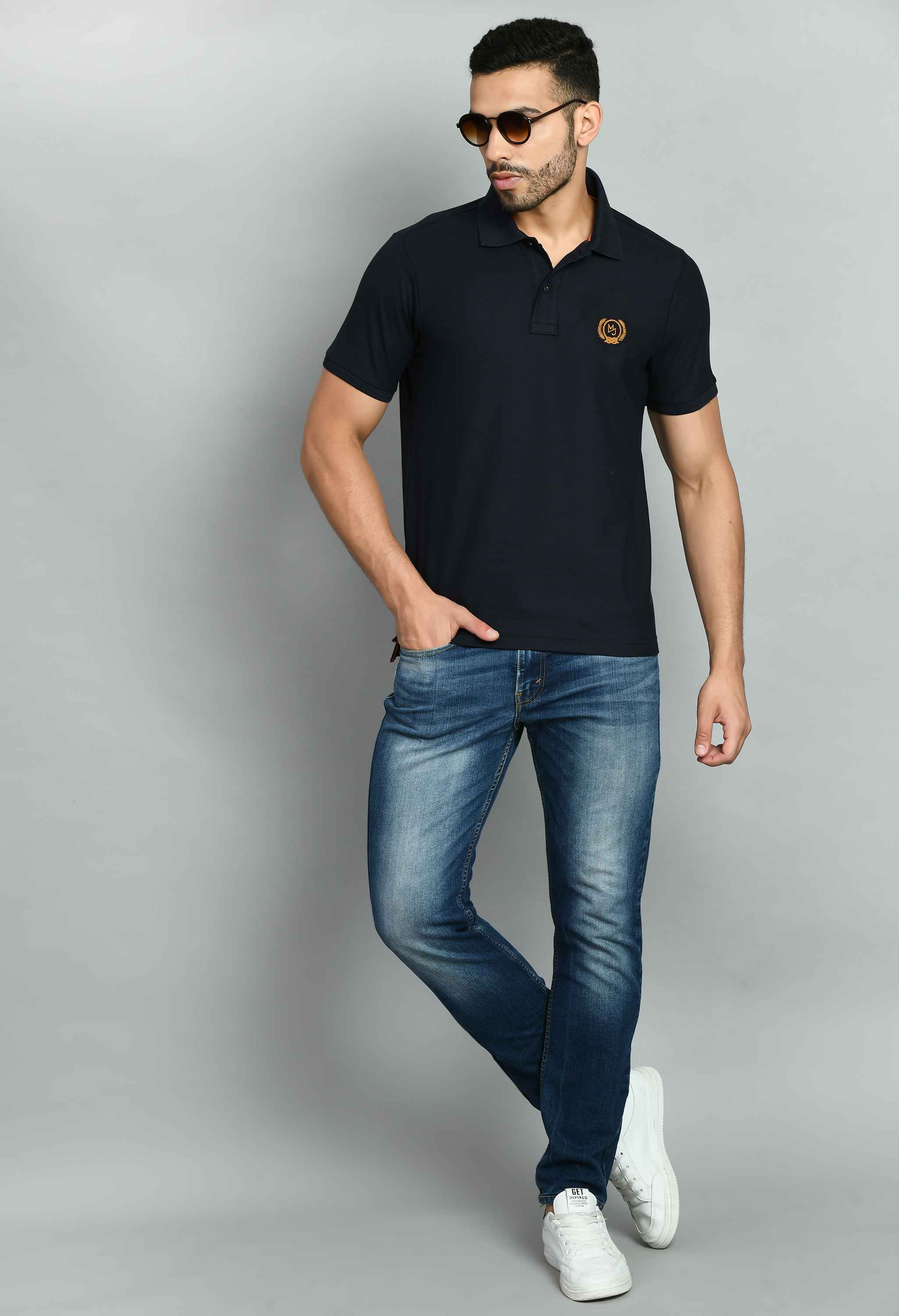 Men's Solid Black Smart Fit Polo T-Shirt - SQUIREHOOD