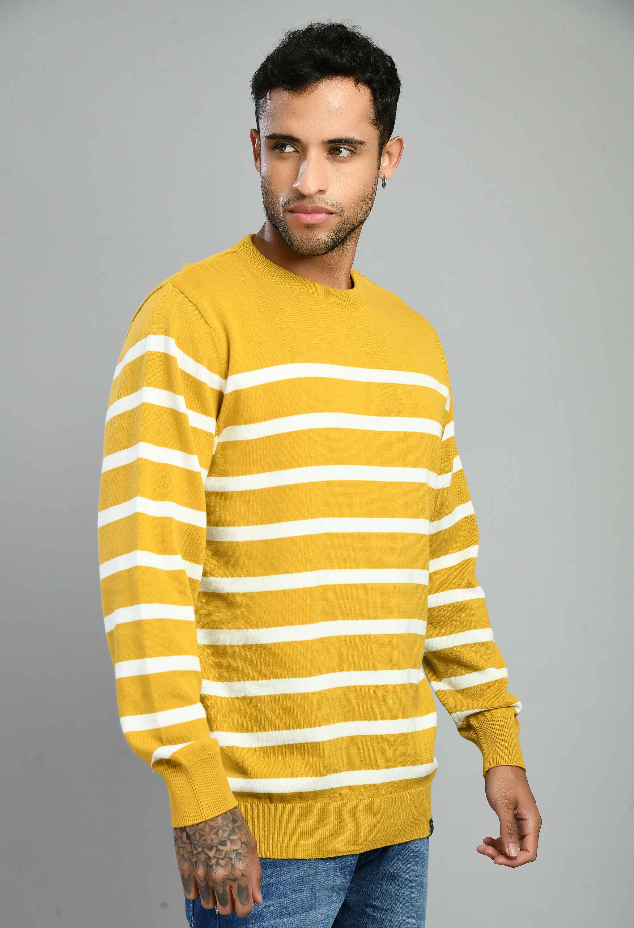 Yellow White Sweater - SQUIREHOOD