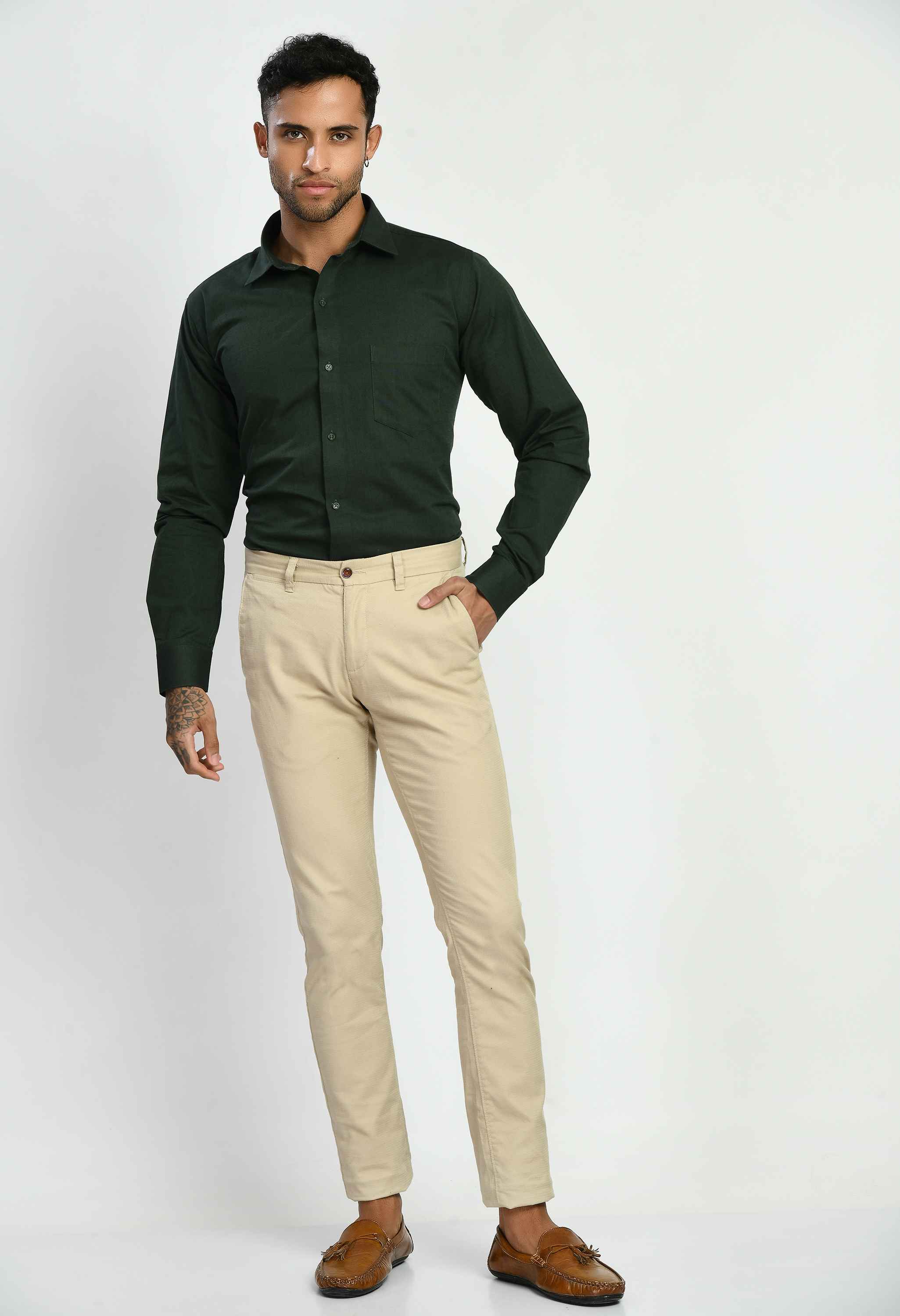 Men's Pine Green Spread Collar Solid Formal Shirt