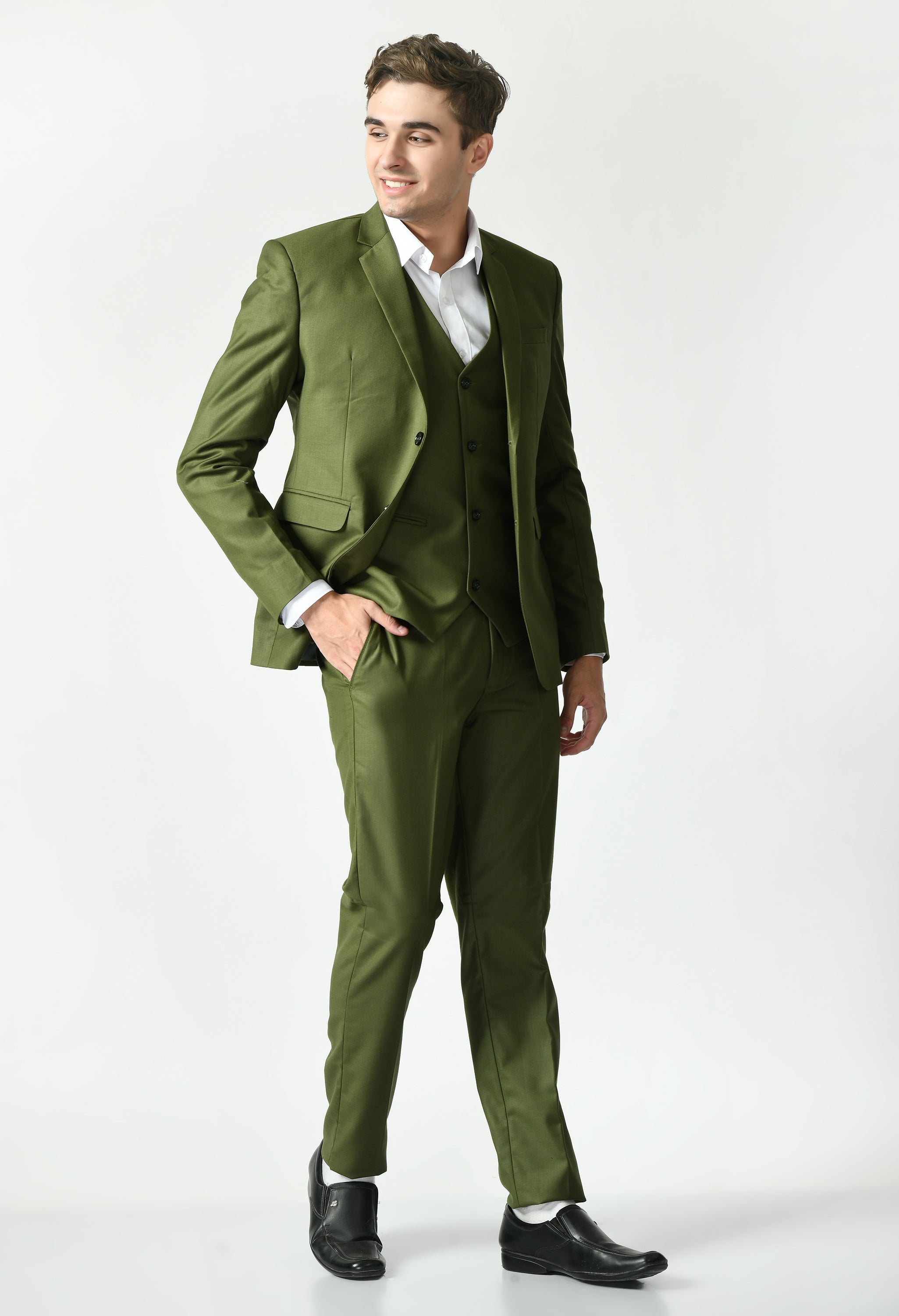 Tailored Green Slim Fit Suit Set - SQUIREHOOD