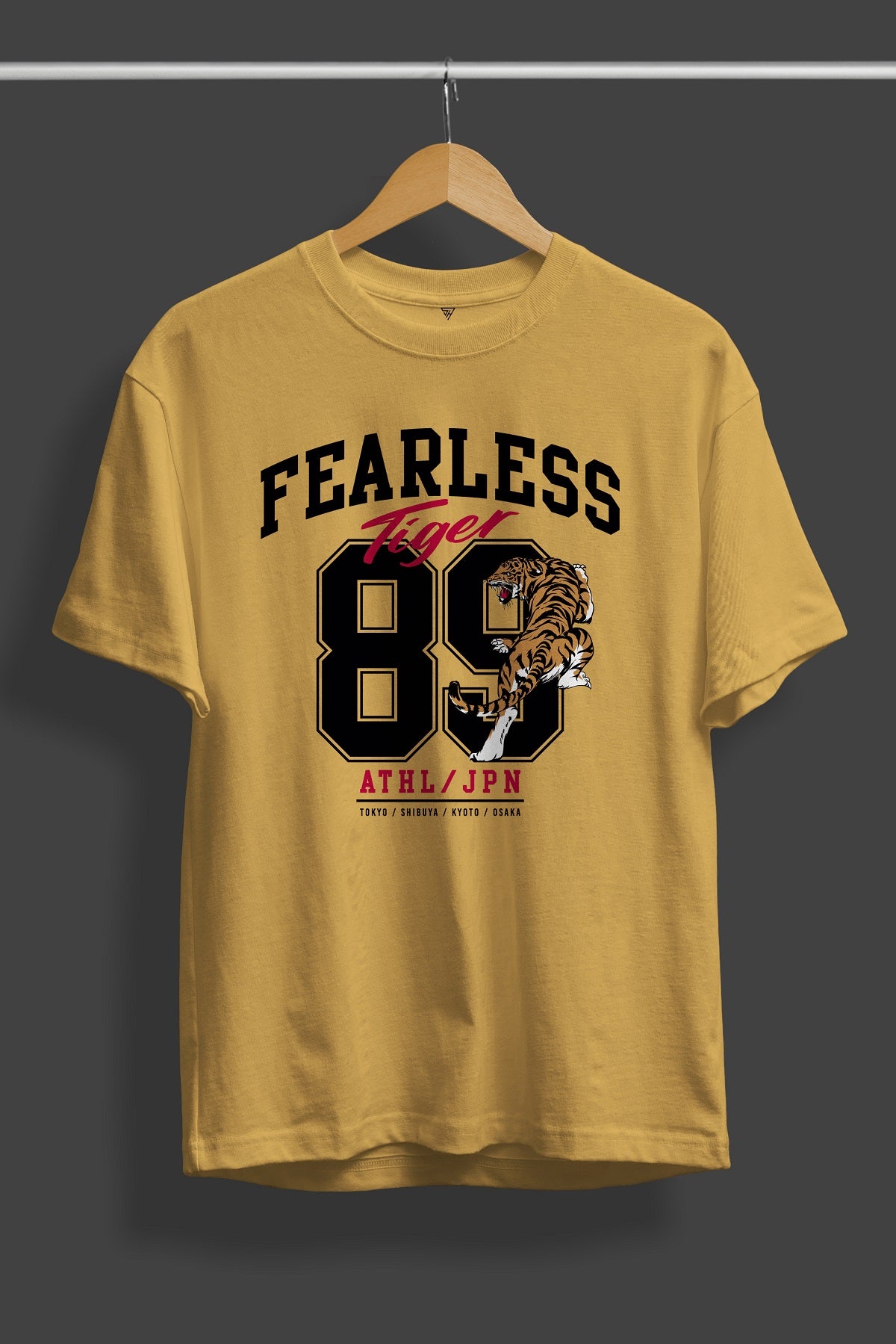 Fearless Tiger Graphic Printed T-Shirt - SQUIREHOOD