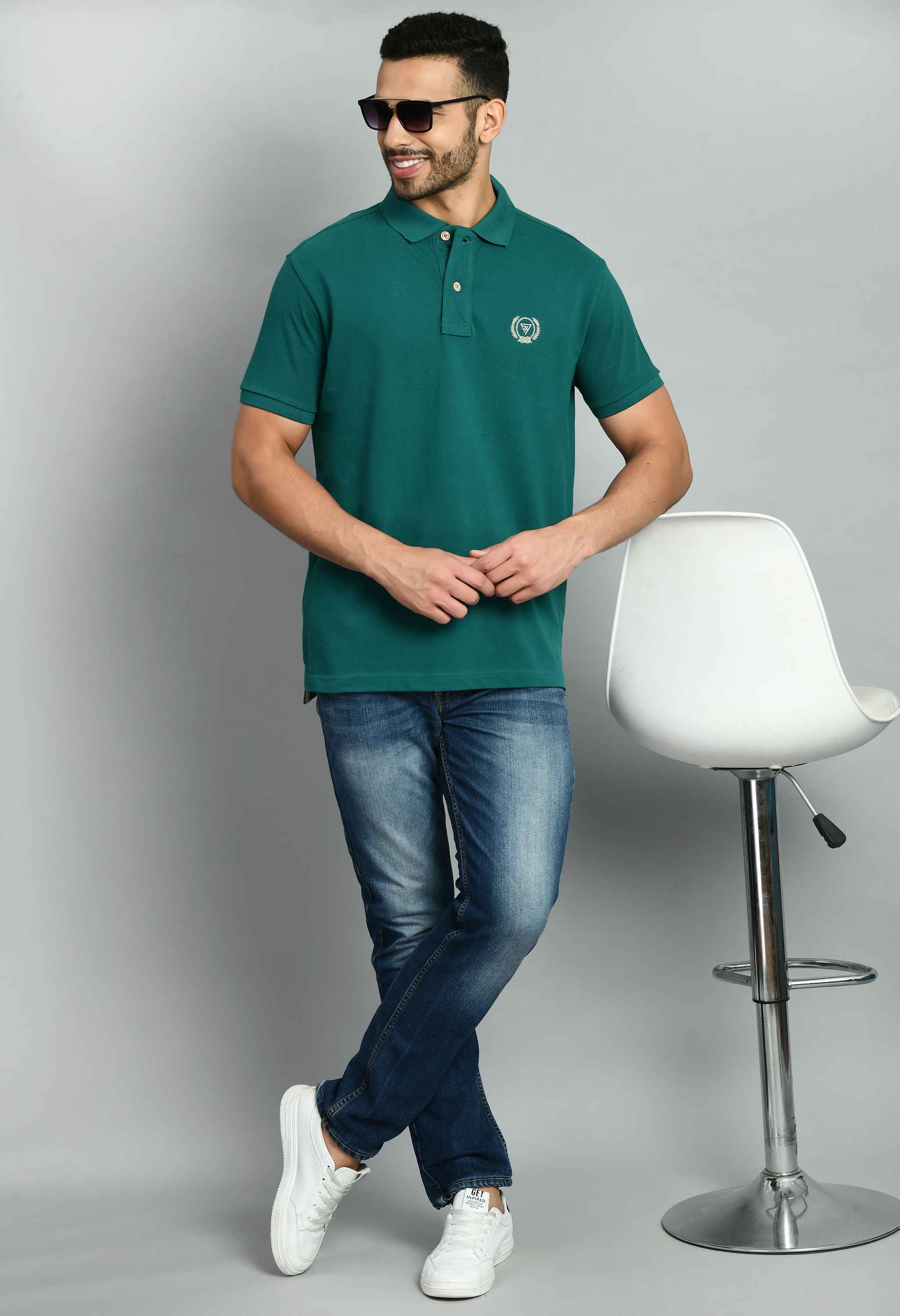 Men's Plain B. Green Polo Collar T-Shirt