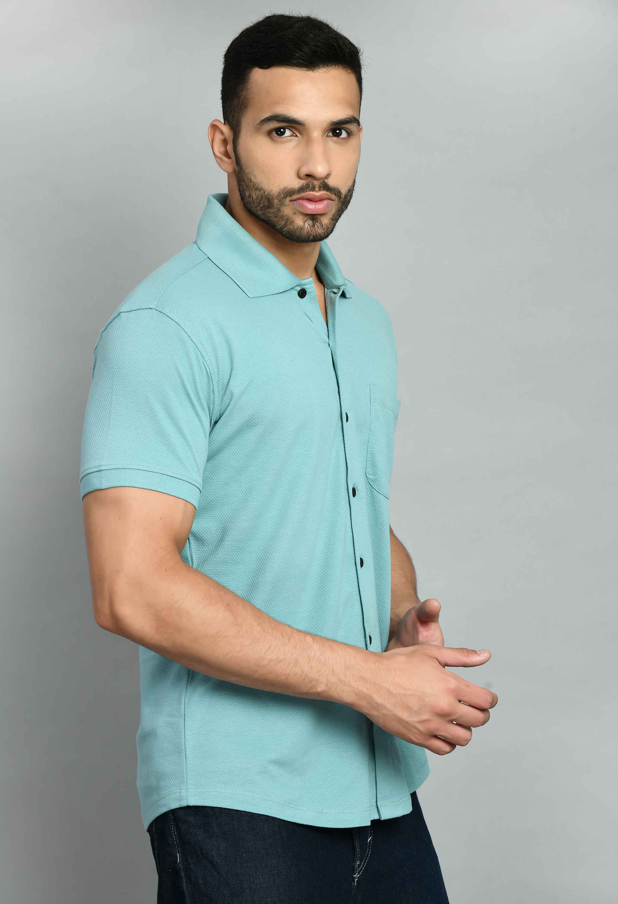 Solid Knitted Smart Fit Men's Shirt - SQUIREHOOD