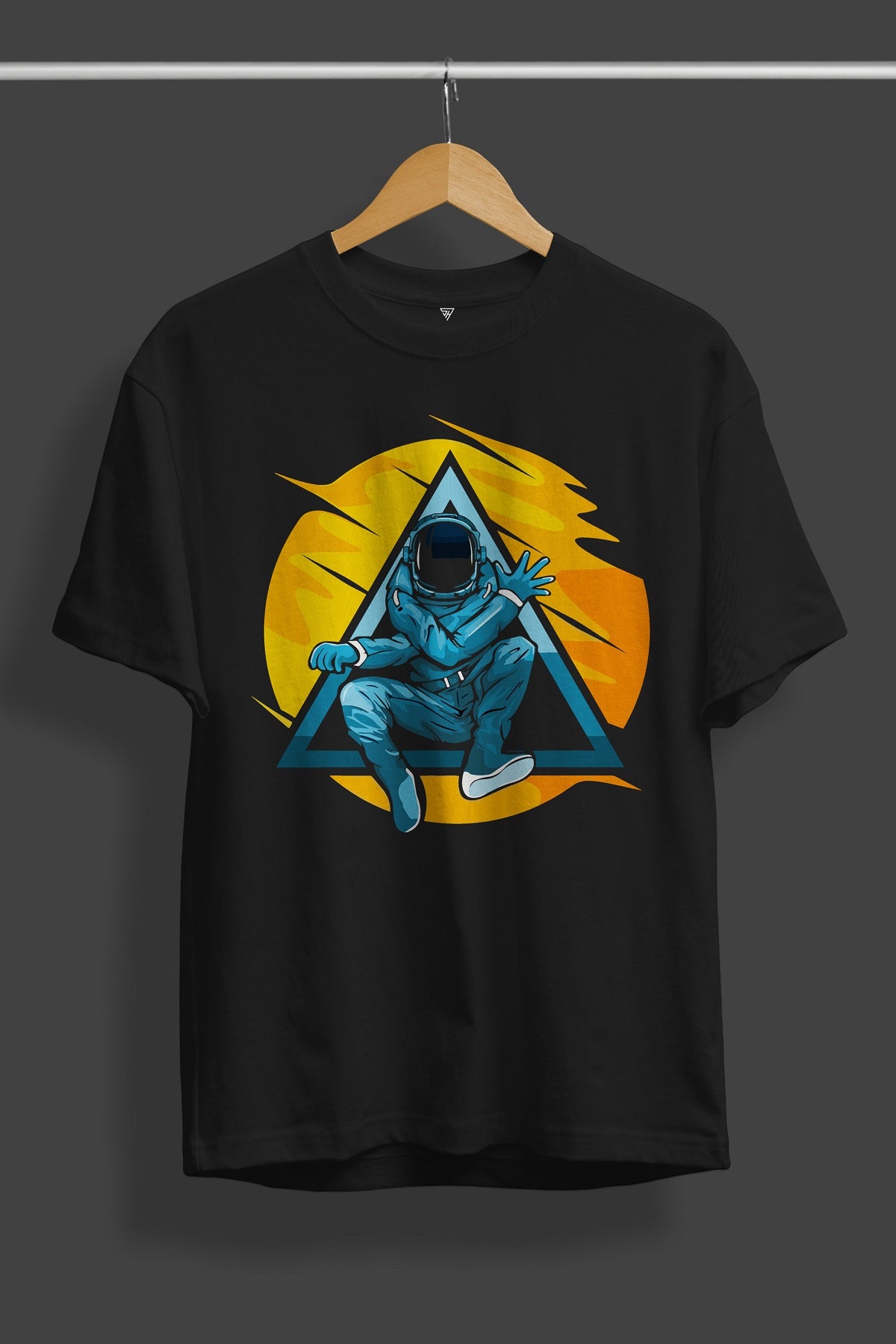 Sun Black Graphic Printed T-Shirt - SQUIREHOOD