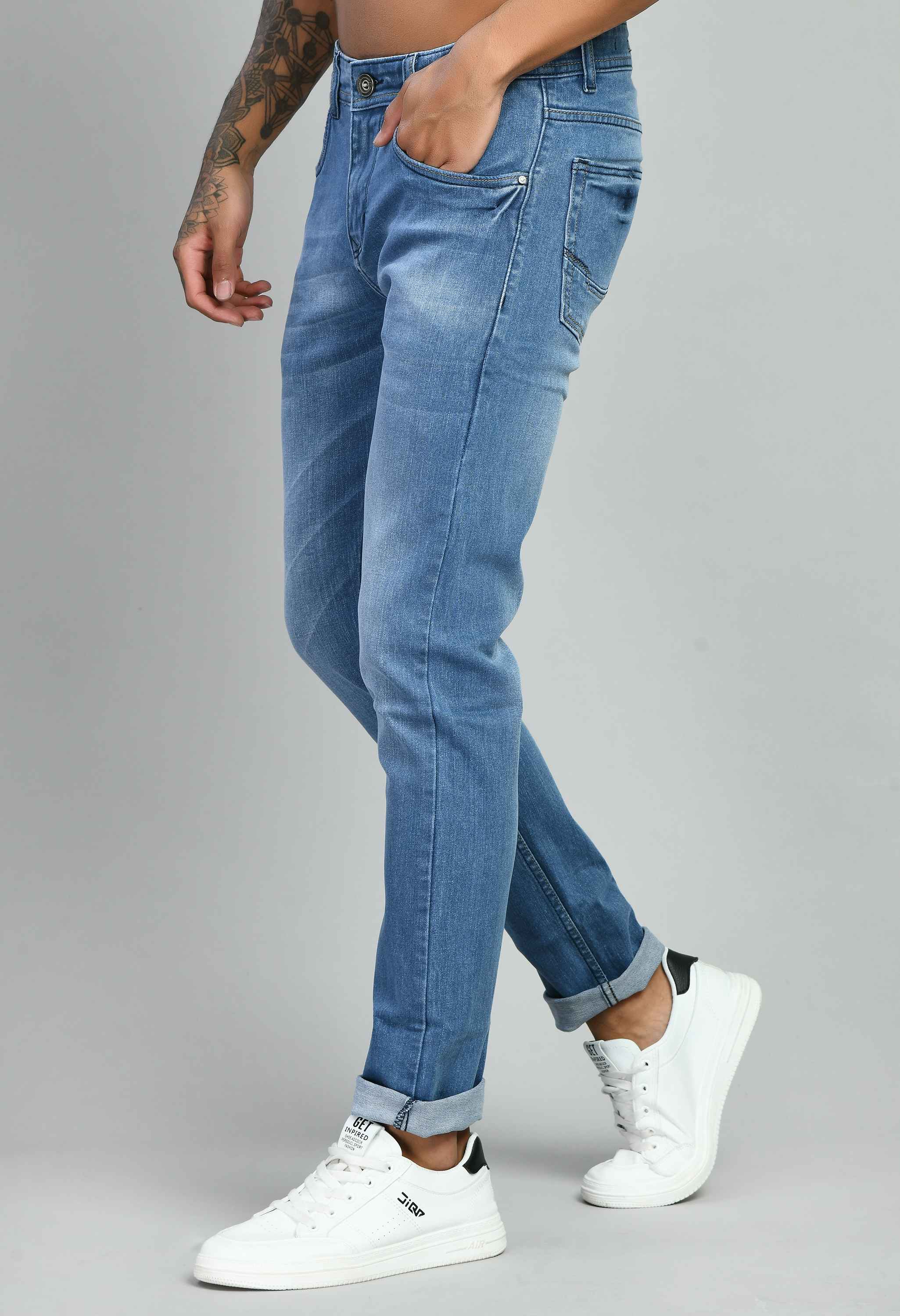 Men's Light Blue Flat Finish Comfort Fit Jeans