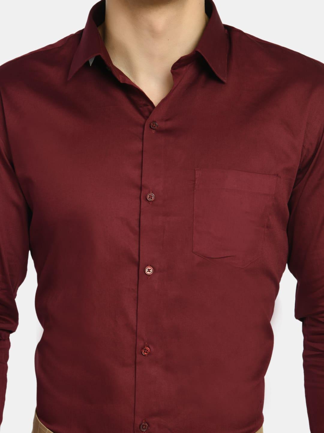 Men's Maroon Solid Giza Cotton Spread Collar Shirt