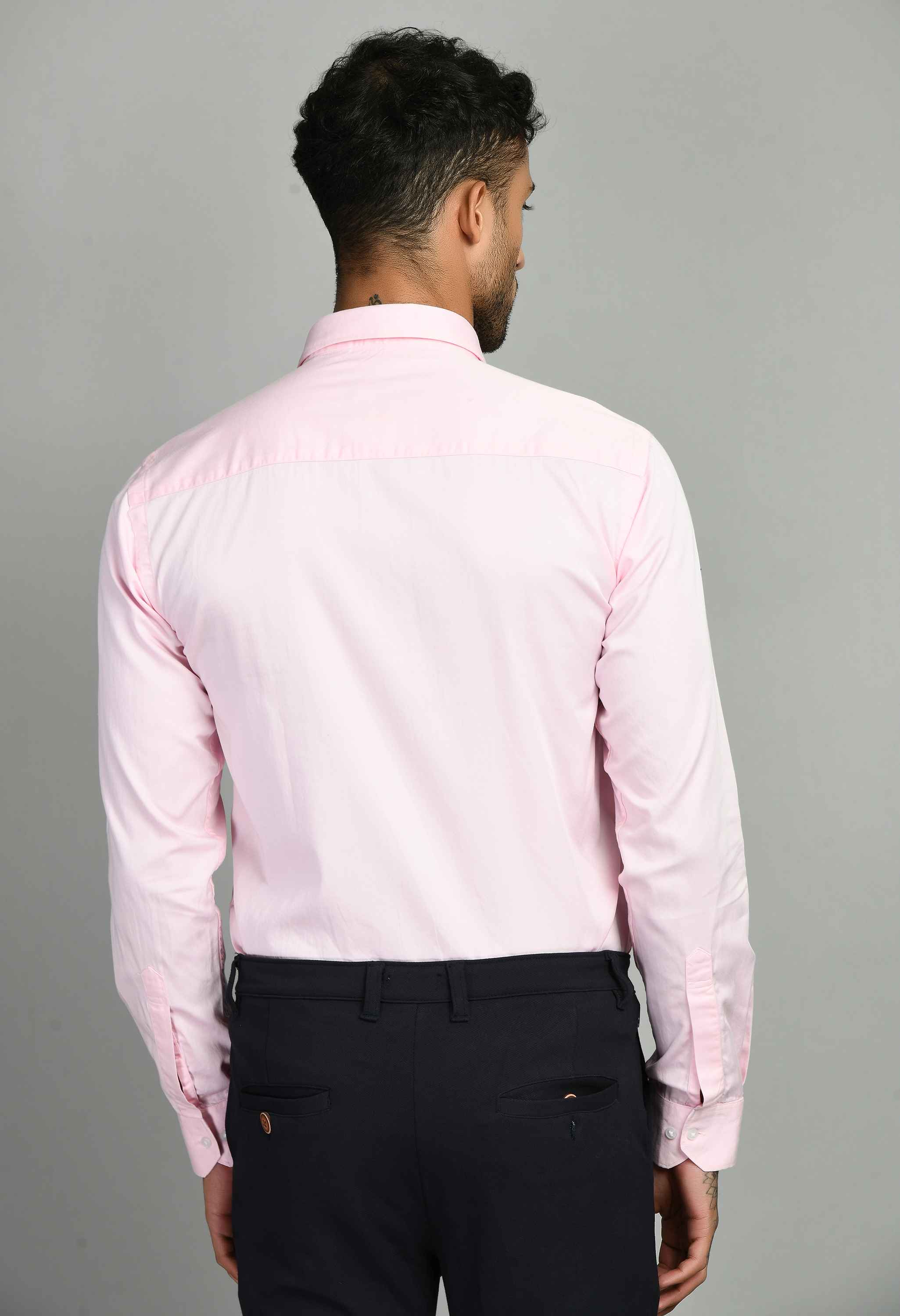 Men's Pink Spread Collar Solid Cotton Formal Shirt